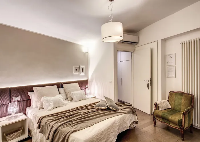 Oda ve Kahvaltı Approdo Ripetta 4*